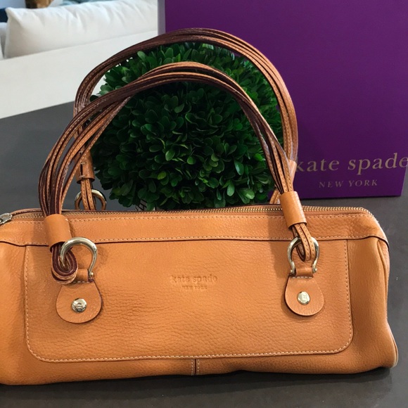 kate spade Handbags - Kate Spade baguette bag